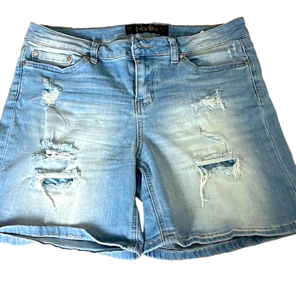 Denim distress shorts - Picture 5 of 9